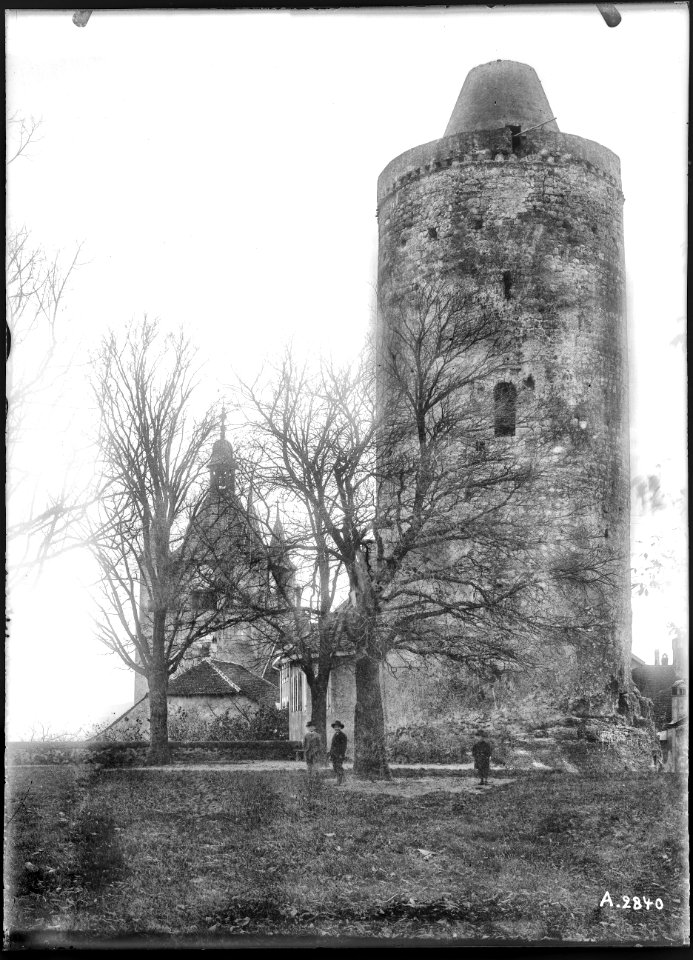 CH-NB - Orbe, Château, vue partielle - Collection Max van Berchem - EAD-7406
