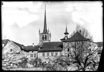 CH-NB - Payerne, Abbatiale, vue partielle - Collection Max van Berchem - EAD-7424
