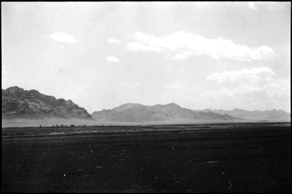 CH-NB - Persien, Persepolis- Landschaft (Lokalisierung unsicher) - Annemarie Schwarzenbach - SLA-Schwarzenbach-A-5-04-214