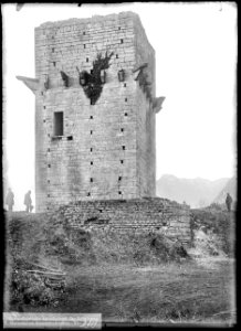 CH-NB - Saint-Triphon, Tour, vue d'ensemble - Collection Max van Berchem - EAD-7529