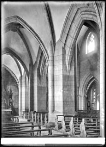 CH-NB - Romont (FR), Église, vue partielle intérieure - Collection Max van Berchem - EAD-8774