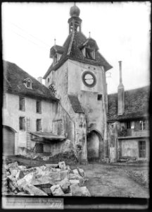 CH-NB - Romainmôtier, Tour de l'Horloge, vue d'ensemble - Collection Max van Berchem - EAD-7447