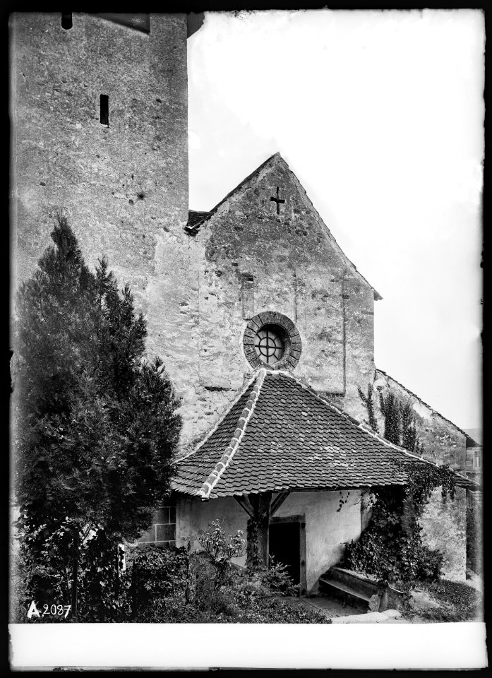 CH-NB - Spiez, Schlosskirche, vue partielle extérieure - Collection Max van Berchem - EAD-6702