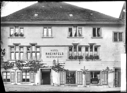 CH-NB - Stein am Rhein, Hotel Rheinfels, vue partielle - Collection Max van Berchem - EAD-6979