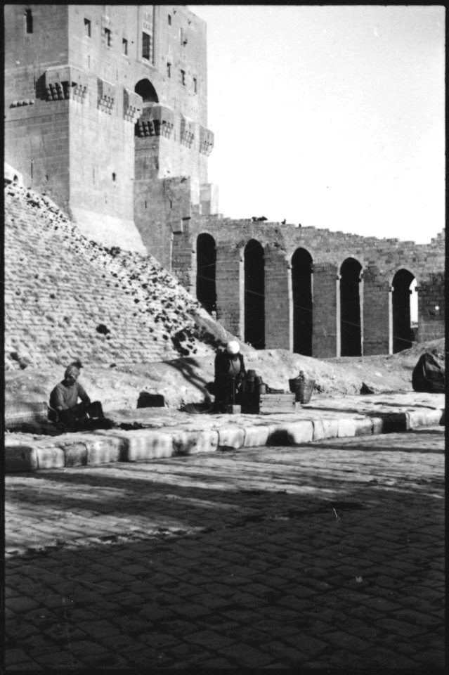 CH-NB - Syrien, Aleppo- Zitadelle - Annemarie Schwarzenbach - SLA-Schwarzenbach-A-5-03-040