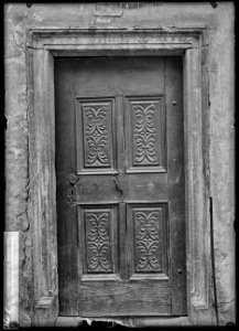 CH-NB - Sion, Maison, Porte, vue d'ensemble - Collection Max van Berchem - EAD-7683