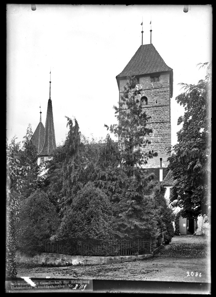CH-NB - Spiez, Schloss, vue partielle extérieure - Collection Max van Berchem - EAD-6701