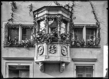 CH-NB - Stein am Rhein, Haus zum Raben, Fassade, vue partielle - Collection Max van Berchem - EAD-6976