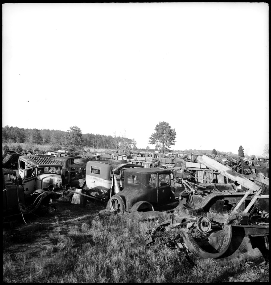 CH-NB - USA, Athens-TN- Autofriedhof - Annemarie Schwarzenbach - SLA-Schwarzenbach-A-5-10-195