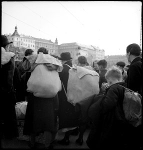 CH-NB - Tschechoslowakei, Prag (Praha)- Menschen - Annemarie Schwarzenbach - SLA-Schwarzenbach-A-5-18-086