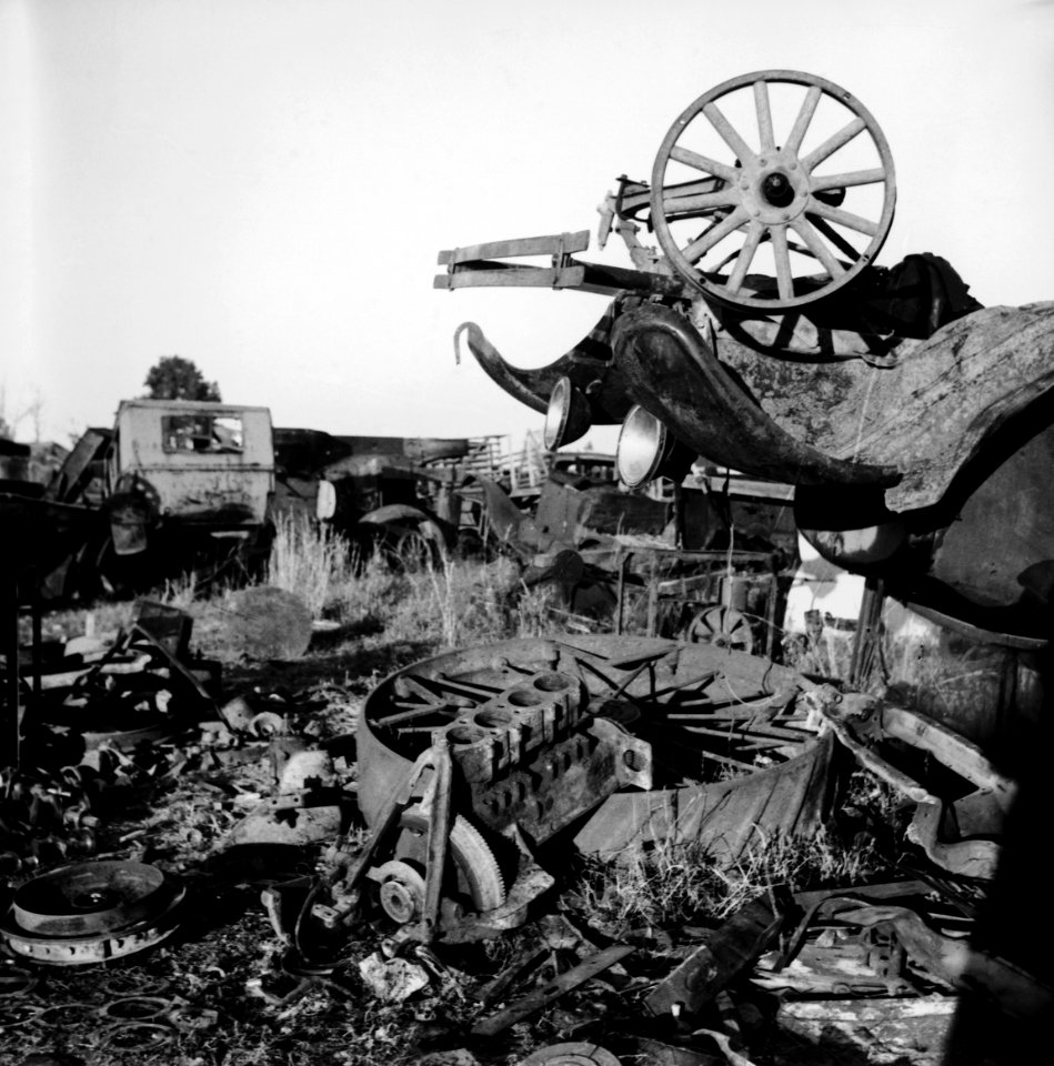CH-NB - USA, Athens-TN- Autofriedhof - Annemarie Schwarzenbach - SLA-Schwarzenbach-A-5-10-210