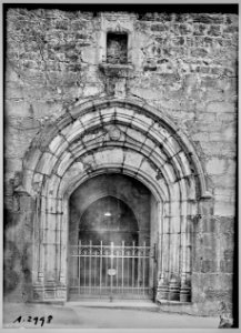 CH-NB - Vevey, Eglise Saint-Martin, Portail, vue d'ensemble - Collection Max van Berchem - EAD-7565