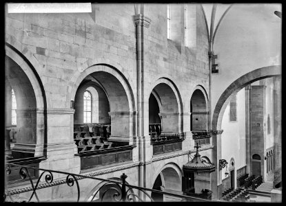 CH-NB - Zürich, Grossmünster, vue partielle intérieure - Collection Max van Berchem - EAD-6587