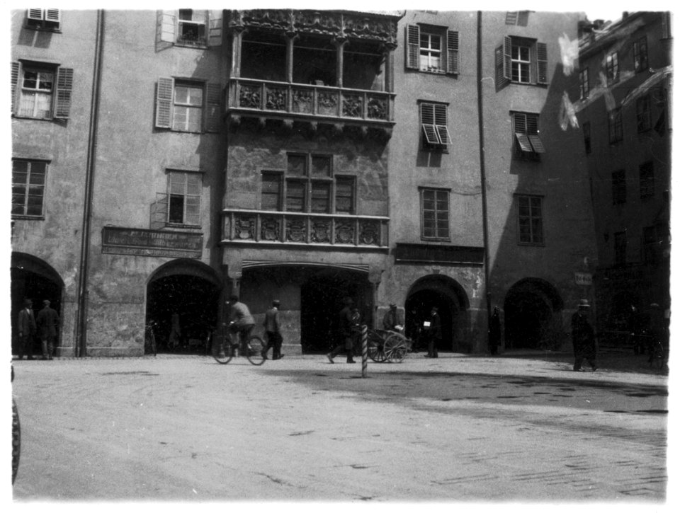 CH-NB - Österreich, Innsbruck- Häuserzeile - Annemarie Schwarzenbach - SLA-Schwarzenbach-A-5-18-047