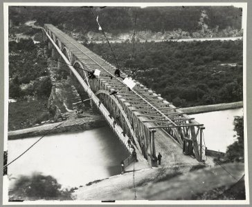 Chain bridge, Washington, D.C. 34796v photo