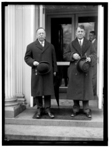 CHAMBERLAIN, GEORGE EARLE. SENATOR FROM OREGON, 1909-1921; MEMBER, U.S. SHIPPING BOARD, 1921-1923. LEFT, WITH SENATOR HARRY LANE LCCN2016866134