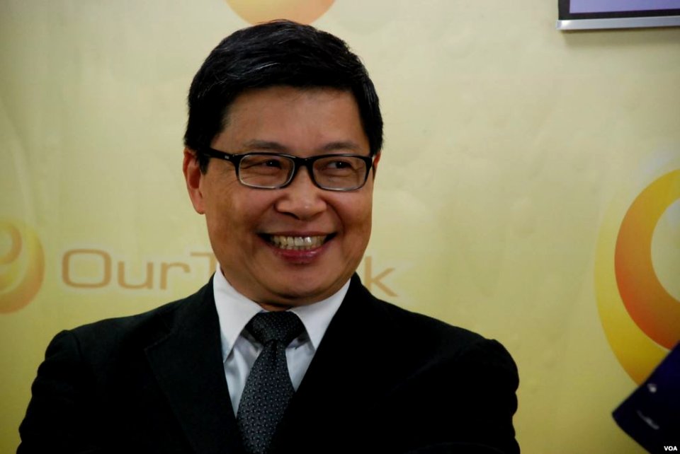 Chan Kin Man by VOA