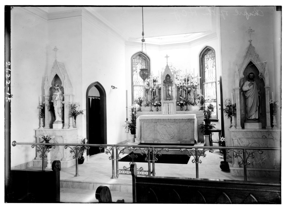 Chapel of the Holy Child LCCN2014692444