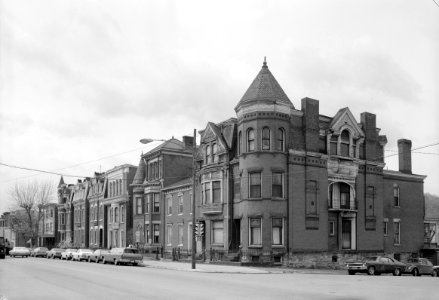 Chapline Street Row Historic District photo