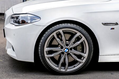 Vehicle metal bmw