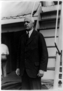 Charles B. Curtis of New York, minister to El Salvador, three-quarter-length portrait, standing, facing left, on deck of El Salvador LCCN91483161