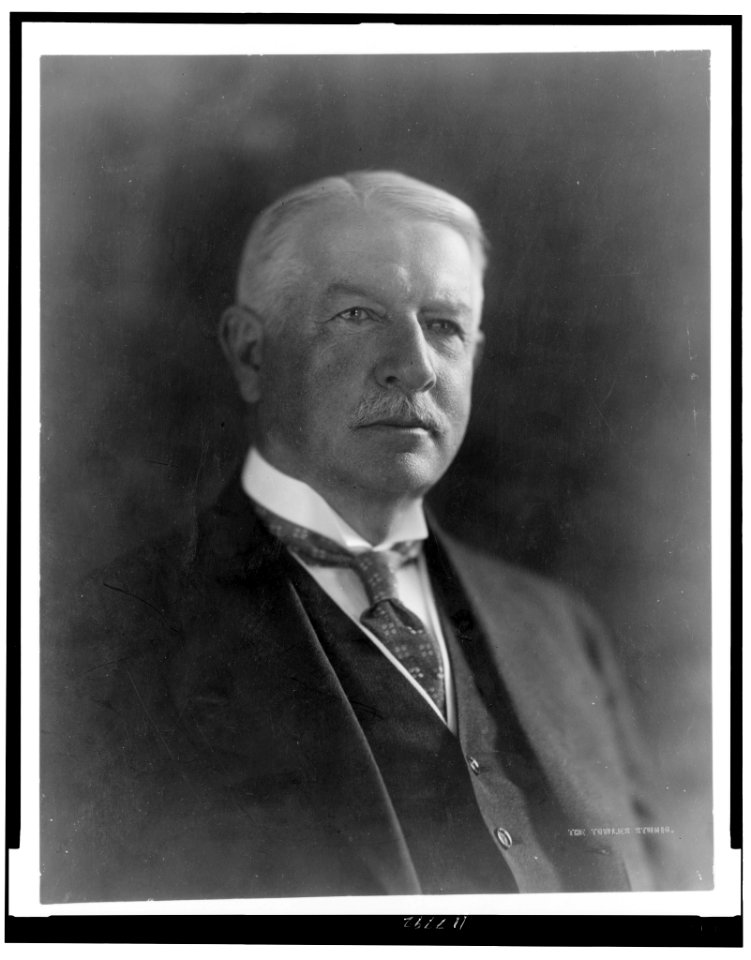 Charles C. Glover, head-and-shoulders portrait, facing slightly right) - The Towles Studio LCCN97503451