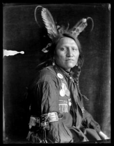 Charging Thunder, a Sioux Indian from Buffalo Bill's Wild West Show LCCN2006679573 photo