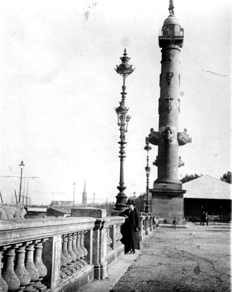 Charles Chambon - Place des Quinconces