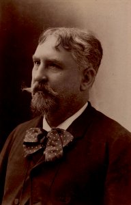 Charles de Courcy (cropped)