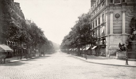 Charles Marville, Boulevard Saint-Michel, de la Fontaine Saint Michel, ca. 1853–70