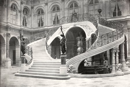 Charles Marville, Ancien Hôtel de Ville, escalier de la Cour Louis XIV 2, ca. 1853–70