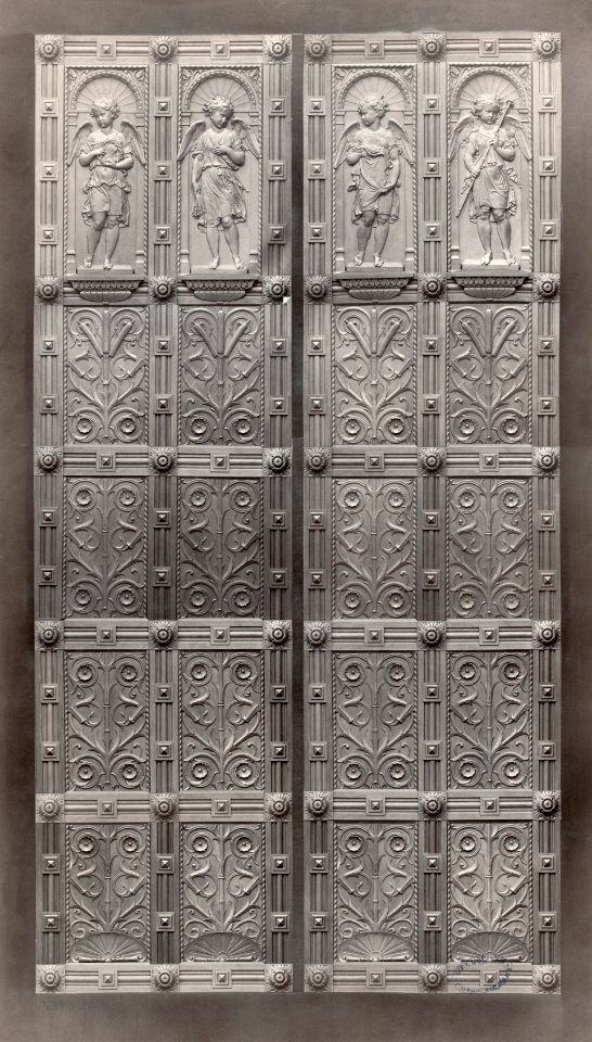 Charles Marville, Eglise St. Augustin - portes, ca. 1850–70