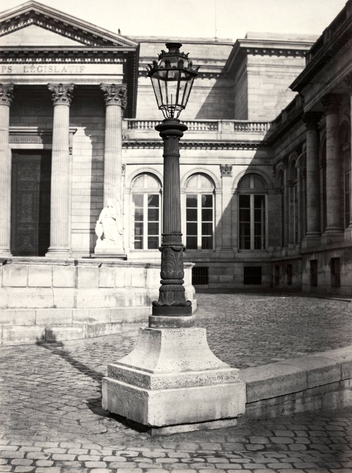 Charles Marville, Corps Législatif, Intérieur de la cour, 1878