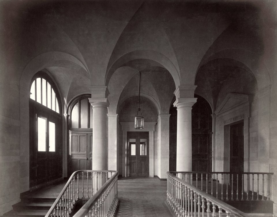 Charles Marville, Hôtel Dieu 1, ca. 1861–70