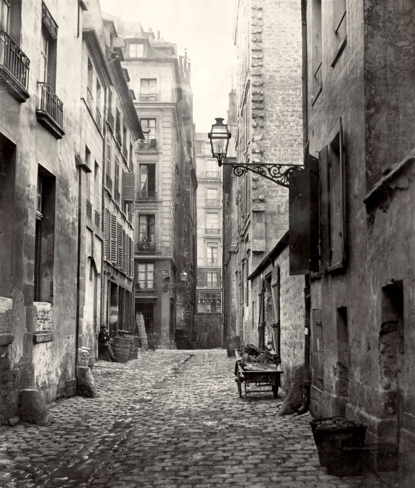 Charles Marville, Rue Basse-des-Ursins, ca. 1853–70
