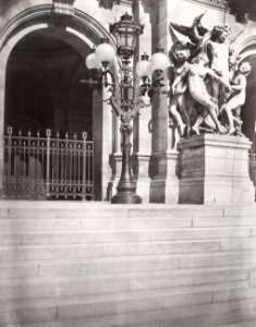 Charles Marville, Opéra candélabre - Lyre à 5 branches, 1878