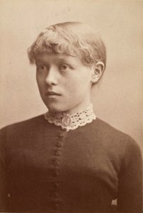 Charles Riis - Portrait photograph of Helene Schjerfbeck