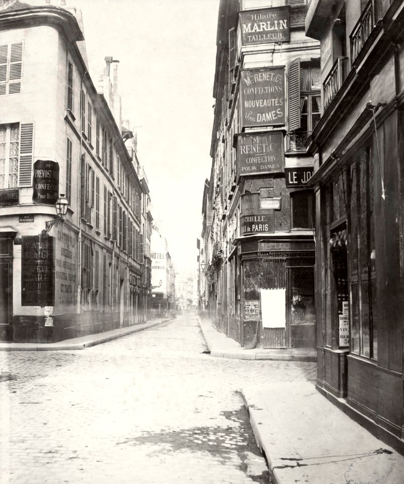 Charles Marville, Rue Neuve-Saint-Augustin, de la rue Richelieu, ca. 1853–70
