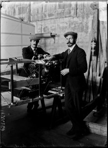 Charles Voisin und Henri Farman 1907