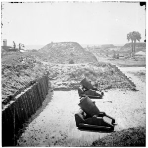 Charleston, S.C. Mortars inside Fort Moultrie LOC cwpb.03088
