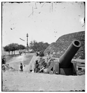 Charleston, S.C. Gun on the Point Battery LOC cwpb.02378