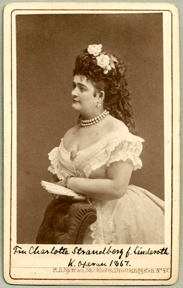 Charlotte Strandberg, rollporträtt - SMV - H7 209