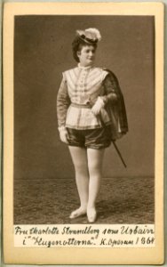 Charlotte Strandberg, rollporträtt - SMV - H7 214
