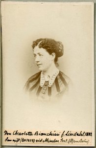 Charlotte Lindahl, porträtt - SMV - H5 057