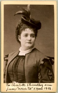 Charlotte Strandberg, rollporträtt - SMV - H7 213
