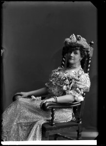 Charlotte Wiehe-Bérény as La Môme Crevette, photo from 1905 - SMV - GV079