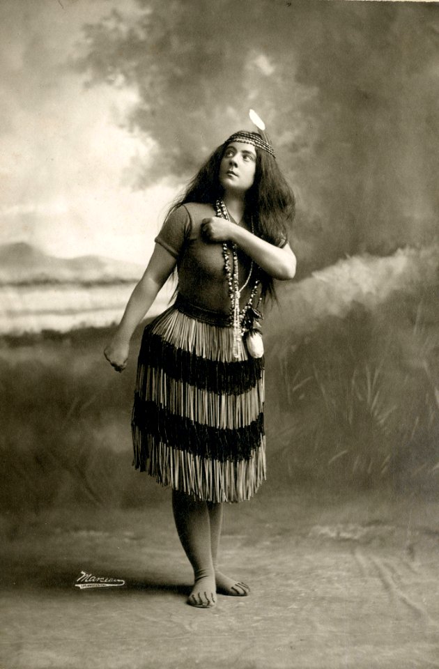 Charlotte Vidot (SAYRE 12855)