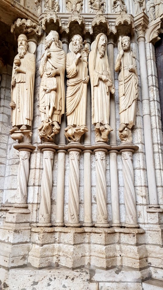 Chartres - north portal - central bay - left part