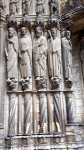 Chartres - south portal - central bay - right part