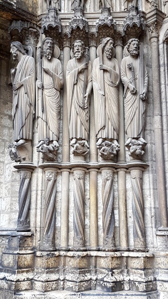 Chartres - south portal - central bay - left part